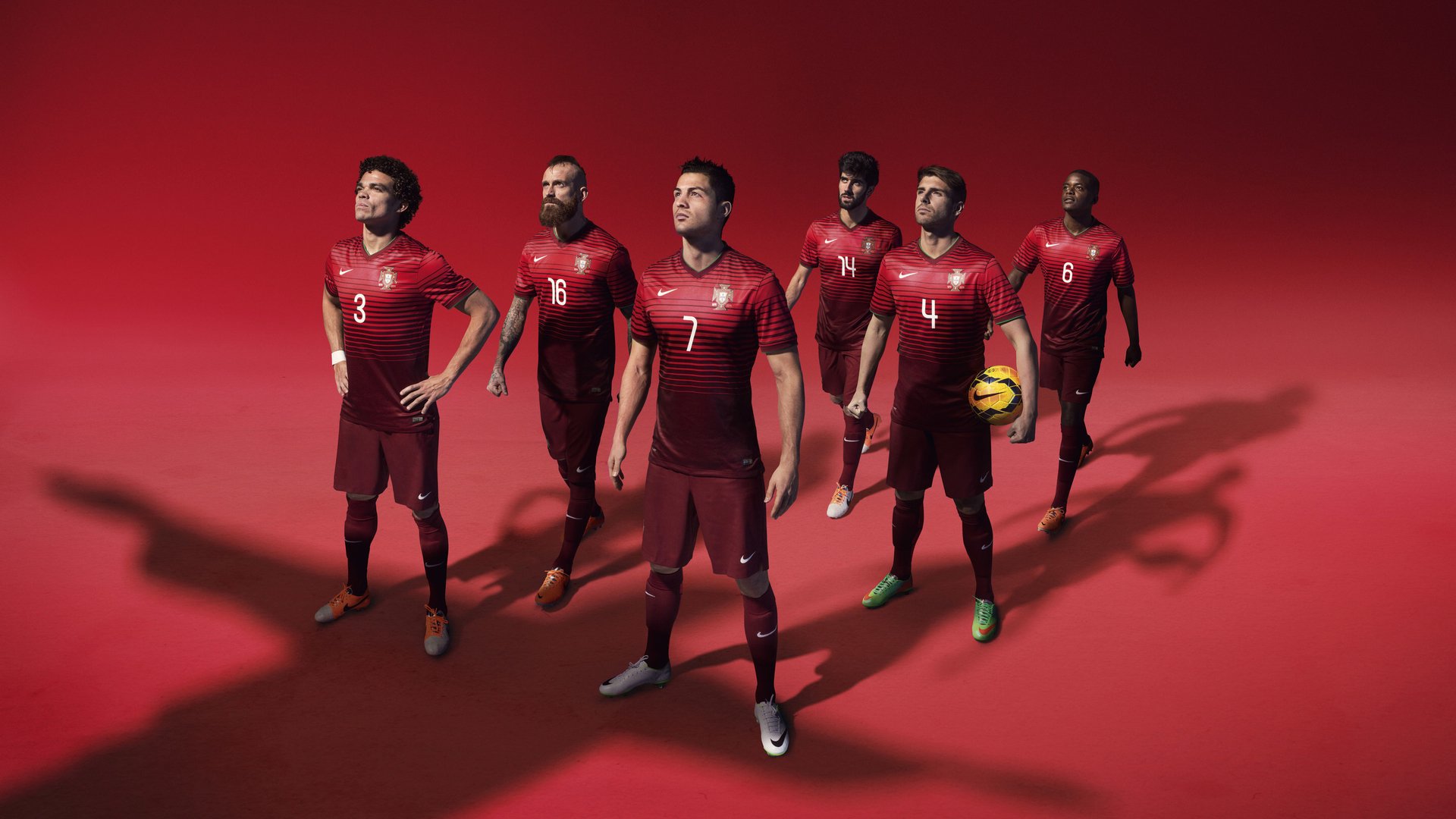 星空体育官方平台-波兰队未来方向:如何通过系统化的培训提高球员技术细节,波兰球队实力如何