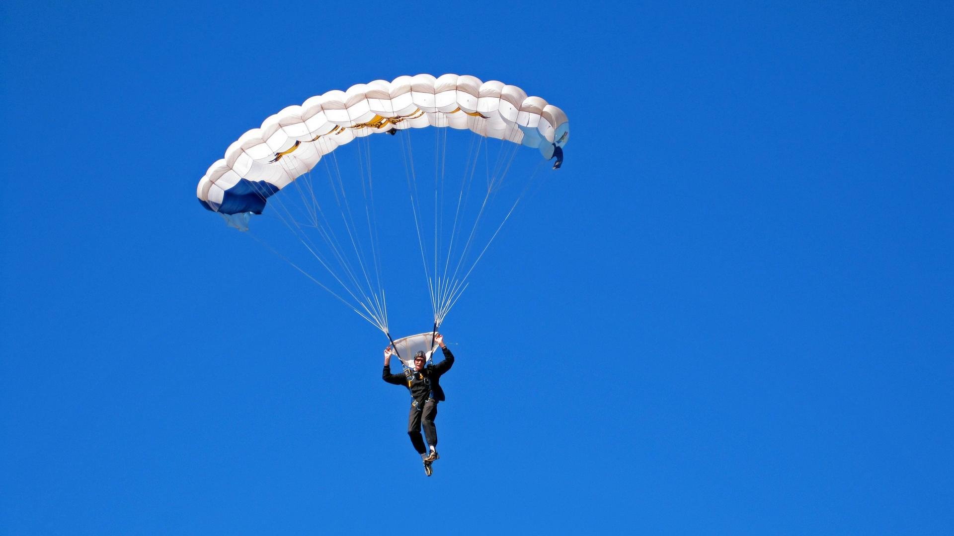 星空入口官网-决赛激烈比拼 梅尔滕斯发挥出色，德里斯·梅尔滕斯什么水平